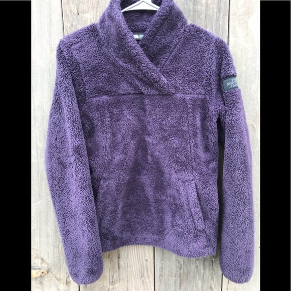 The North Face Sweaters - The North Face Campshire pullover!